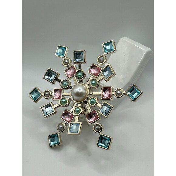 Bath & Body Works Wallflower Snowflake Gemstone Pearl Plug-In Fragrance Rare HTF - Picture 1 of 9